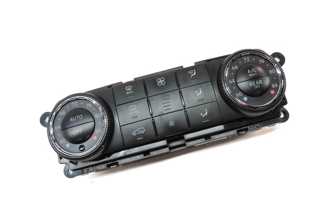 Thumbnail 3: 07-12 MERCEDES GL320 GL350 GL450 GL550 FUEL DOOR w/HOUSING & CAP (Silver)