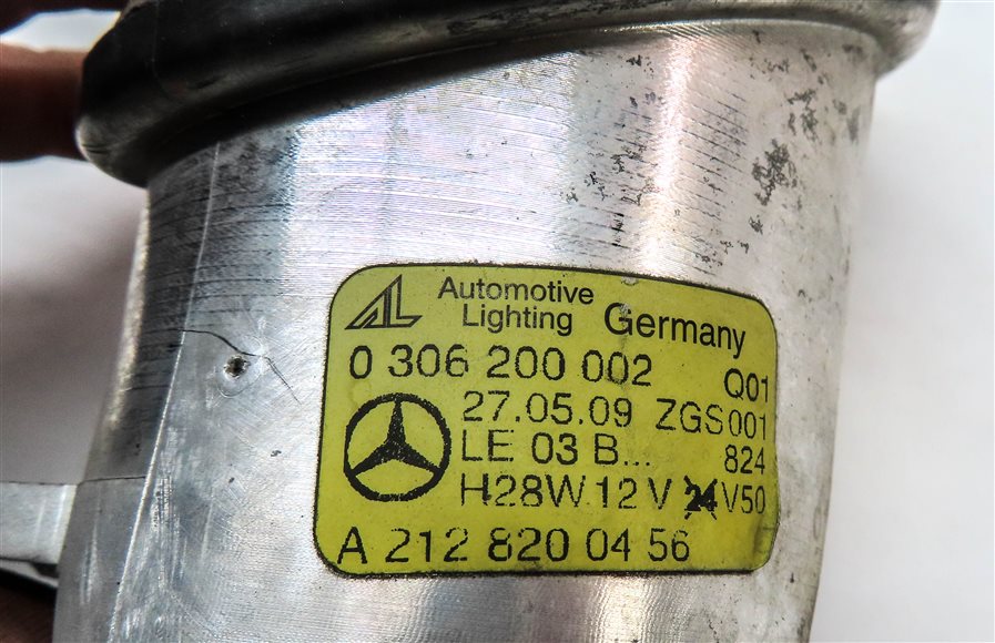 Thumbnail 9: 2006-2013 MERCEDES C300 C350 GL320 GL450 GL550 ML320 ML350 RIGHT FOGLIGHT LAMP