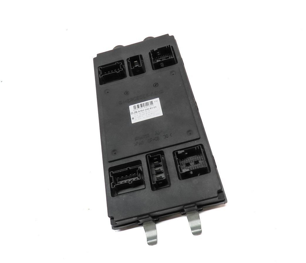 Thumbnail 3: 2009-2011 MERCEDES GL ML R (W164 W251 X164) FRONT SIGNAL ACQUISITION MODULE SAM