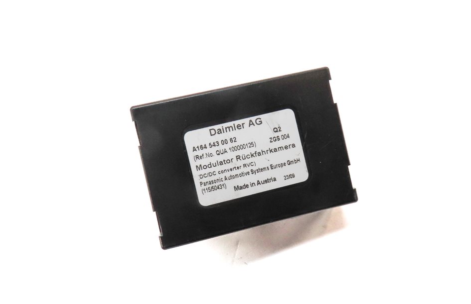 Thumbnail 3: 06-11 MERCEDES GL320 GL450 ML320 ML350 ML500 R320 R350 REARVIEW CAMERA MODULE