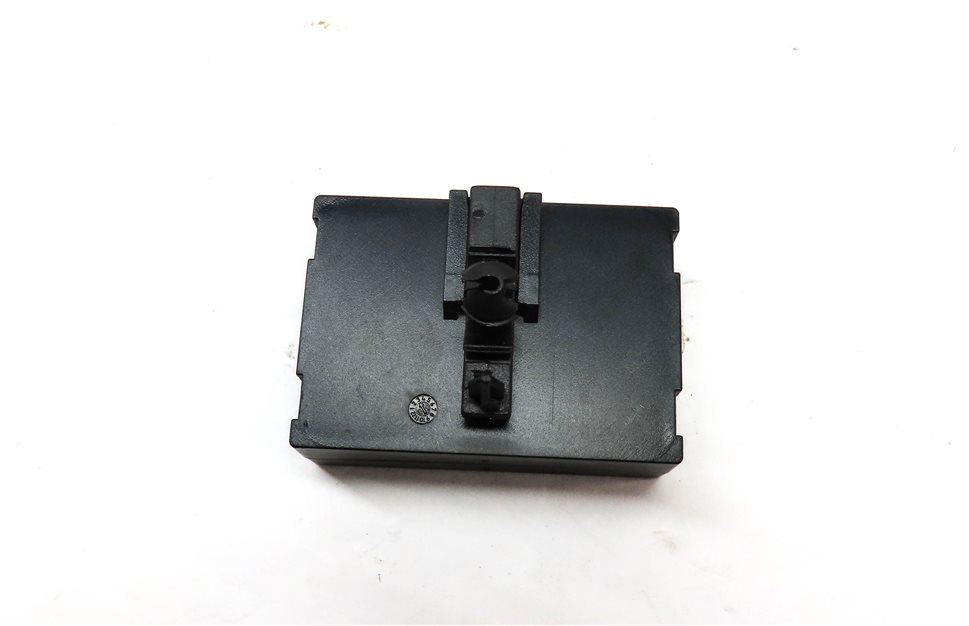 Thumbnail 6: 06-11 MERCEDES GL320 GL450 ML320 ML350 ML500 R320 R350 REARVIEW CAMERA MODULE