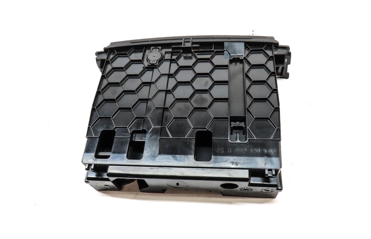 Thumbnail 6: 2010 MERCEDES GL450 (X164) FRONT CENTER CONSOLE SLIDE OUT COIN TRAY COMPARTMENT