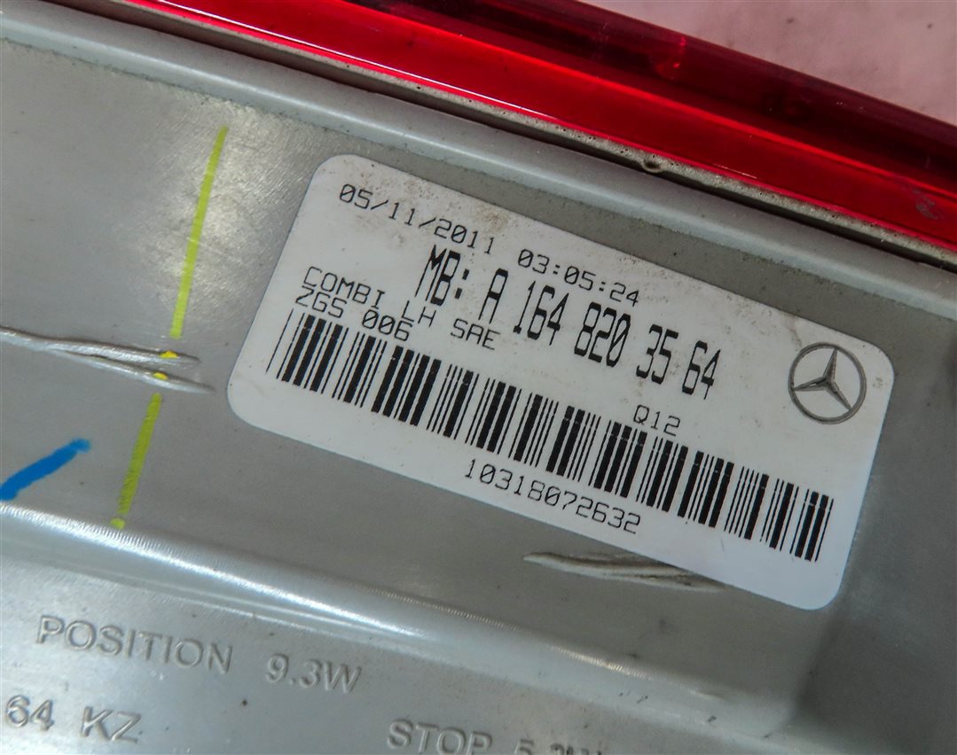 Thumbnail 7: 2010-2012 MB GL350 GL450 GL550 (X164) LEFT DRIVER TAILLIGHT BRAKE LIGHT LAMP