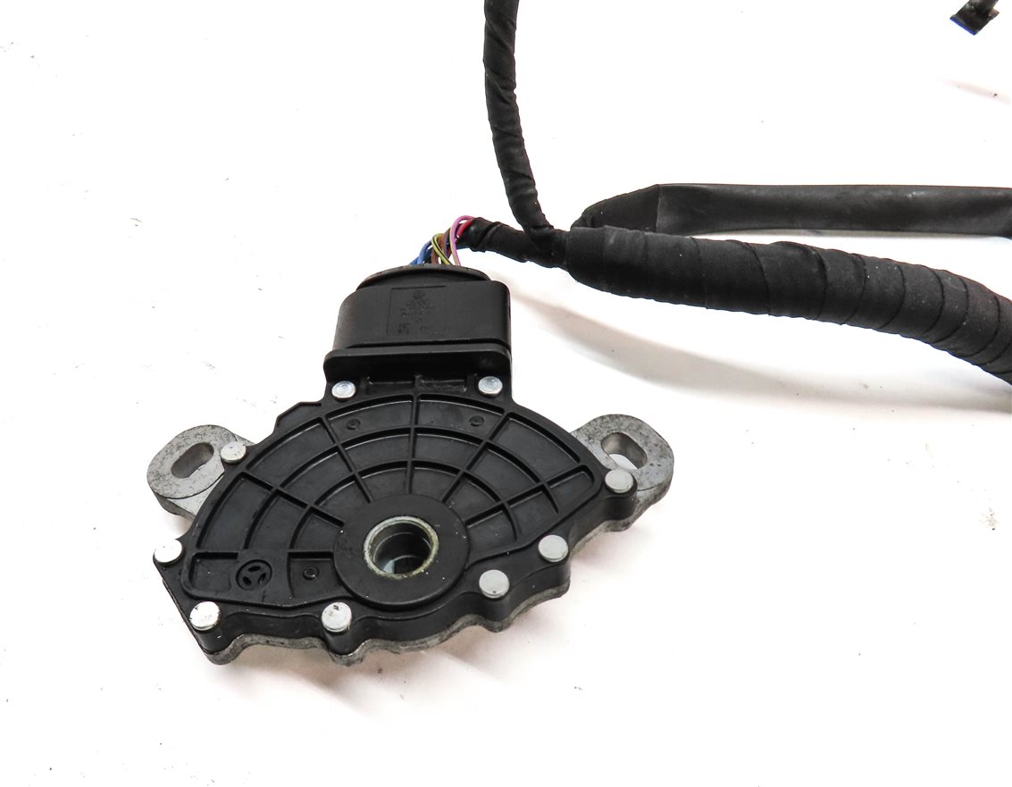 Thumbnail 3: 2011 PORSCHE CAYENNE HYBRID (958) 3.0L AUTO TRANSMISSION NEUTRAL SAFETY SWITCH