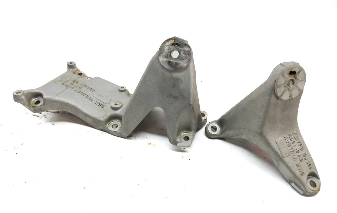 2011 PORSCHE CAYENNE S HYBRID 958 3.0L (M06.EC) ENGINE MOTOR MOUNT BRACKET SET 2