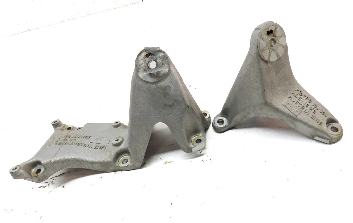 Thumbnail 3: 2011 PORSCHE CAYENNE S HYBRID 958 3.0L (M06.EC) ENGINE MOTOR MOUNT BRACKET SET 2
