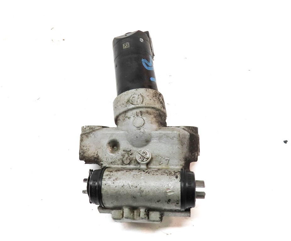 Thumbnail 2: 2011 PORSCHE CAYENNE S HYBRID (958) REAR LEFT PARKING BRAKE ACTUATOR MOTOR