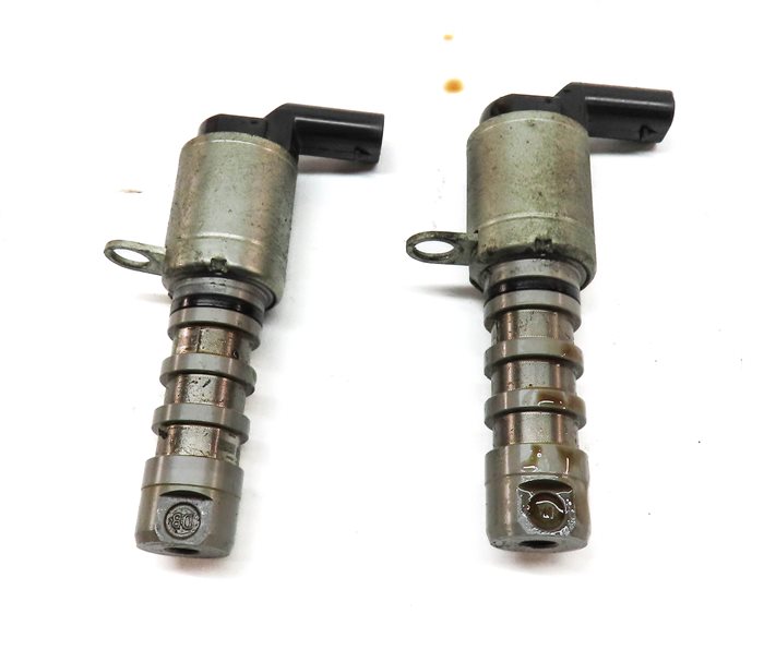 Thumbnail 4: 2011 PORSCHE CAYENNE S HYBRID (958) 3.0L (M06.EC) ENGINE VVT SOLENOID SET 2