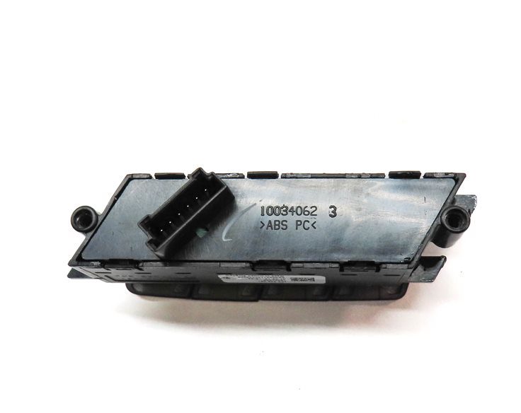 Thumbnail 5: 2011 PORSCHE CAYENNE HYBRID (958) FRONT LEFT DRIVER SEAT MEMORY SWITCH BUTTON