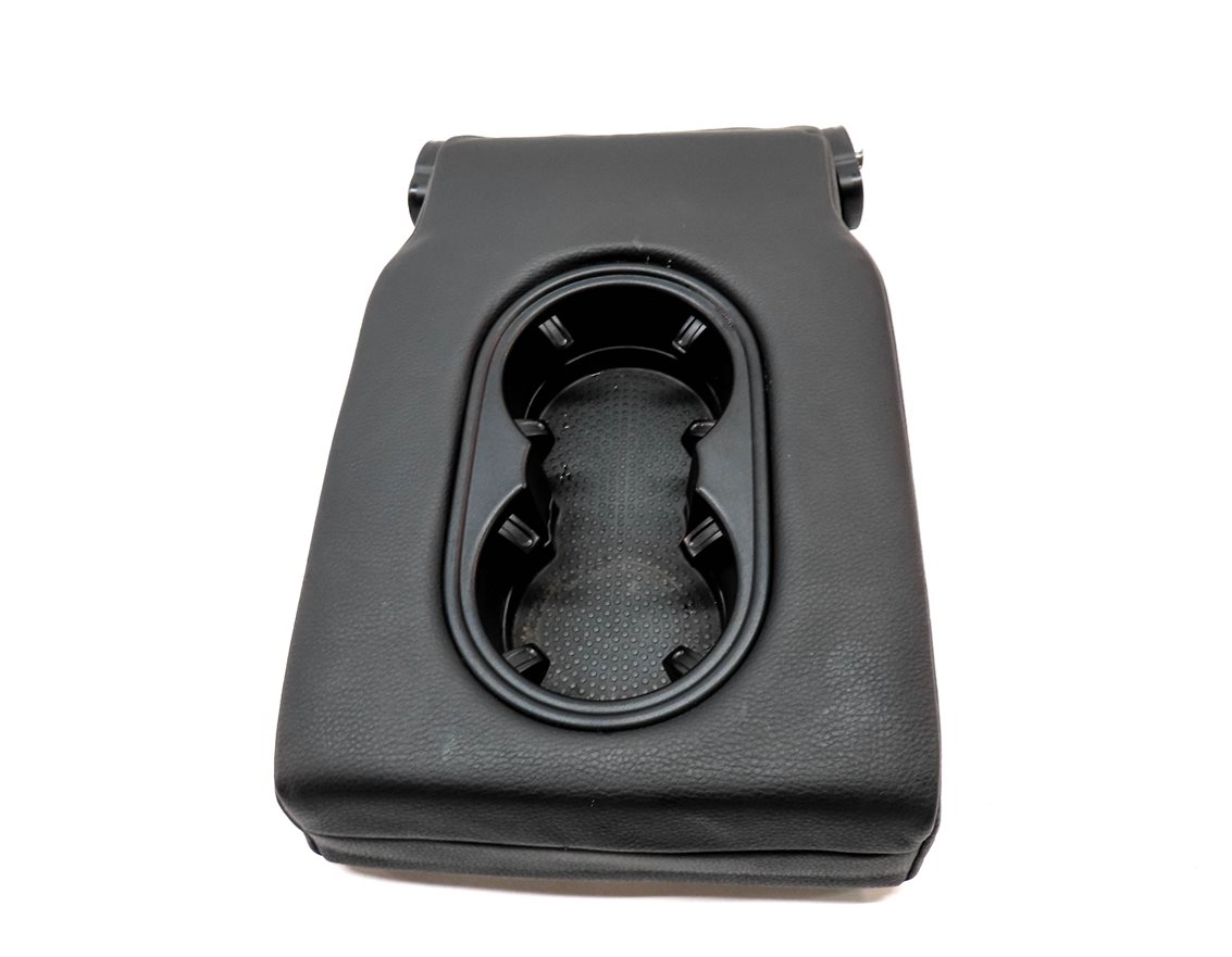 Thumbnail 6: 11-18 PORSCHE CAYENNE (958) REAR SEAT CENTER FOLD DOWN ARM REST ARMREST (Black)