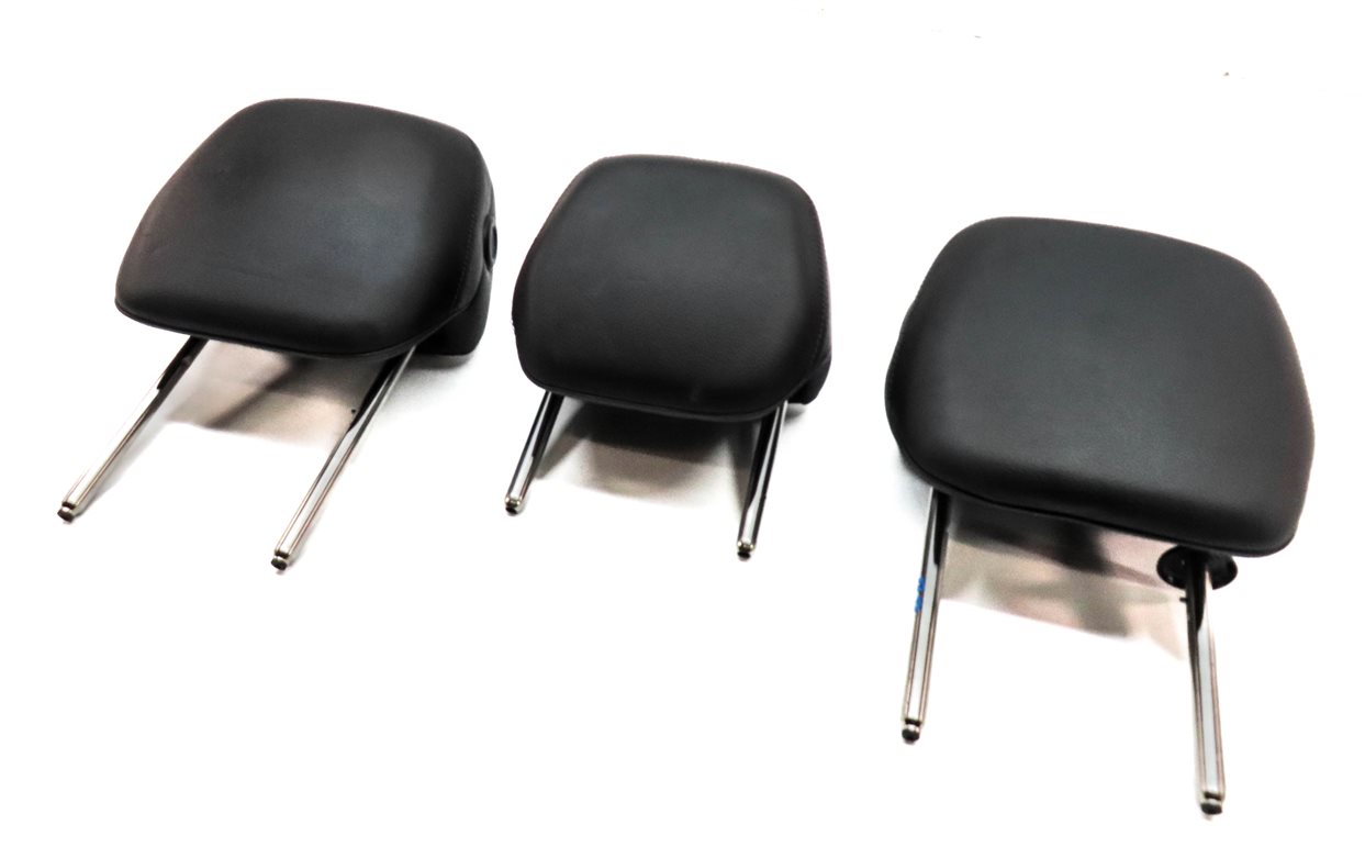 11-18 PORSCHE CAYENNE (958) REAR LEFT RIGHT & CENTER SEAT HEADREST SET 3 (Black)