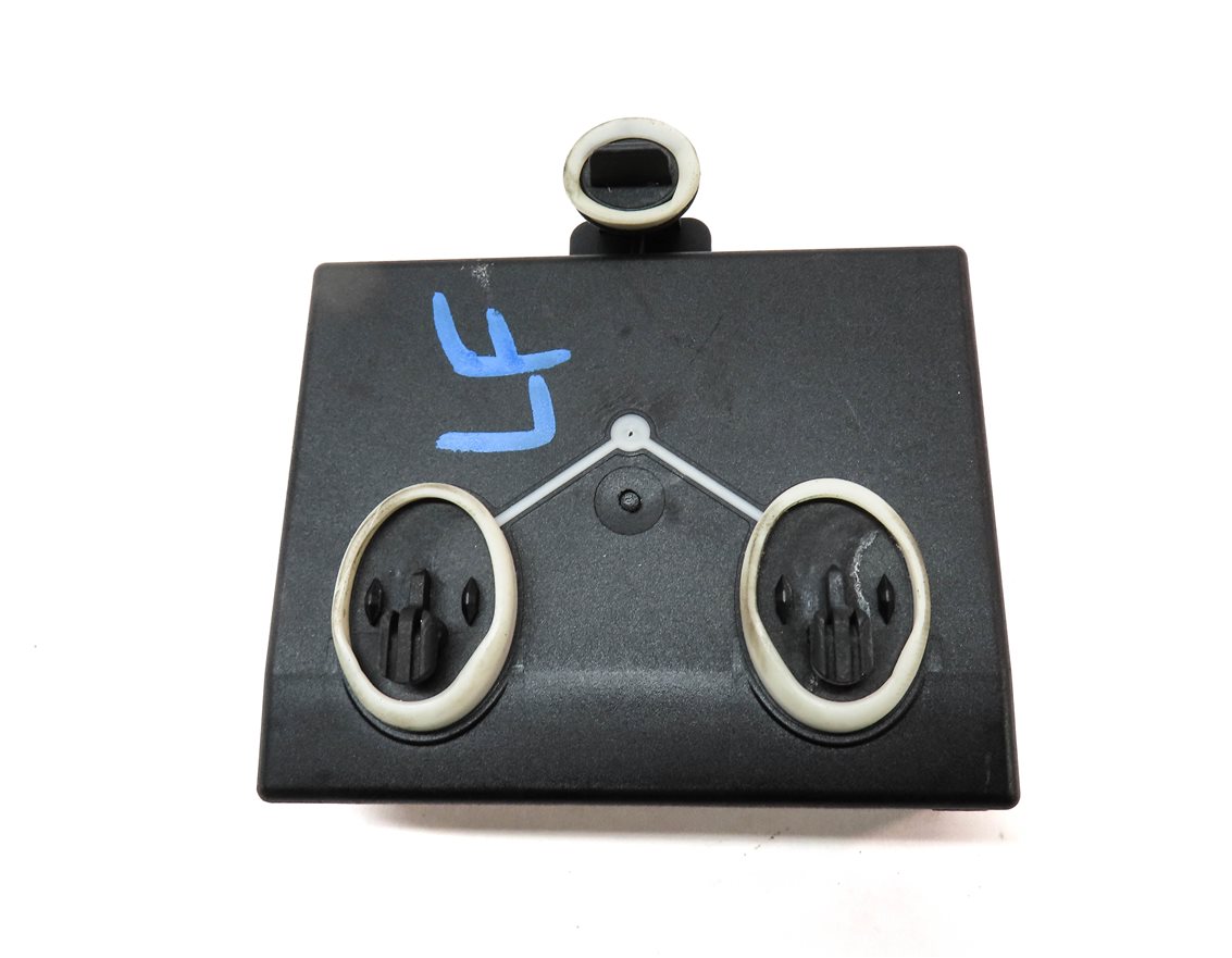 Thumbnail 5: 2011 PORSCHE CAYENNE HYBRID (958) FRONT LEFT DRIVER DOOR CONTROL MODULE