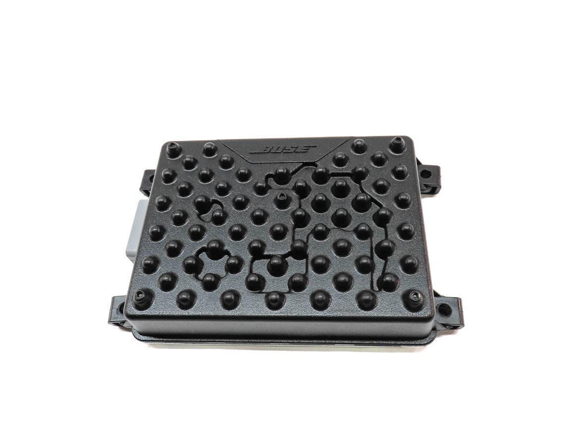 Thumbnail 2: 2011 PORSCHE CAYENNE HYBRID (958) RADIO STEREO BOSE 200 WATT SUBWOOFER AMPLIFIER