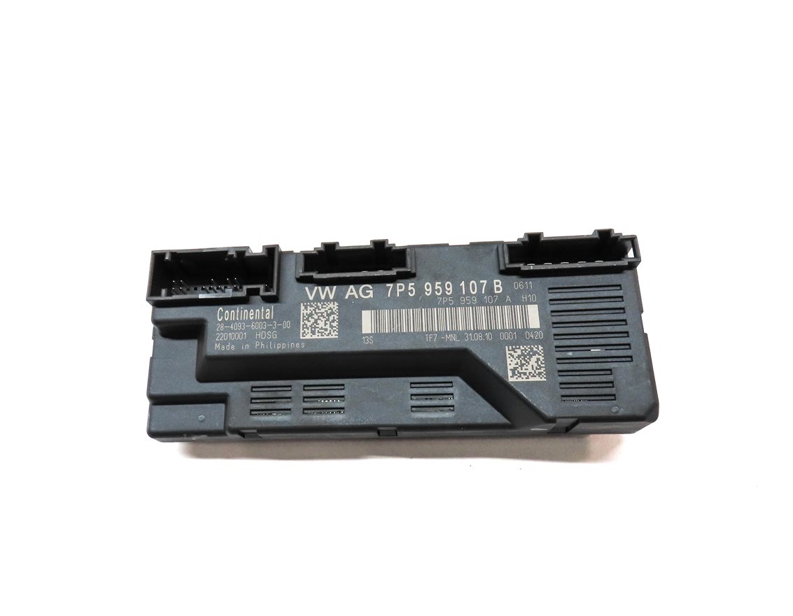 Thumbnail 2: 2011 PORSCHE CAYENNE HYBRID (958) HATCH TAILGATE TRUNK CONTROL MODULE