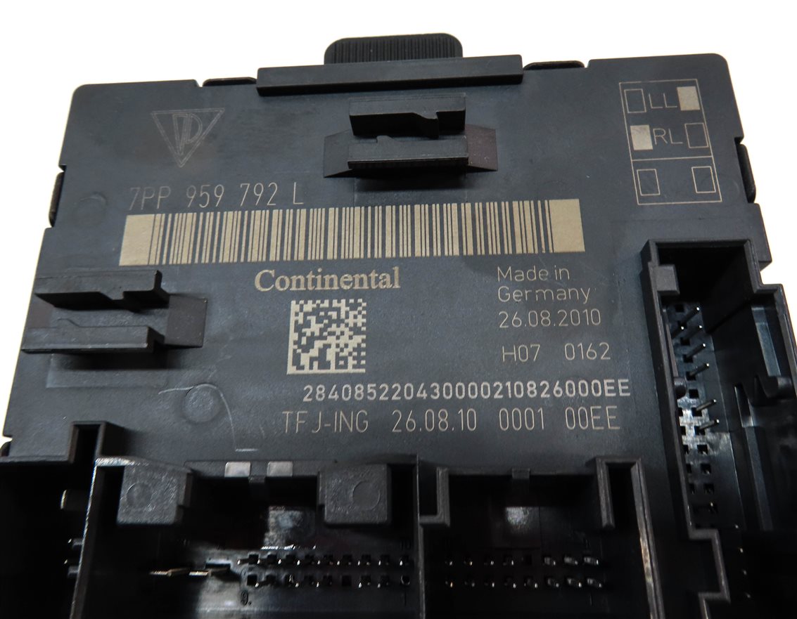 Thumbnail 4: 2011 PORSCHE CAYENNE HYBRID (958) FRONT RIGHT PASSENGER DOOR CONTROL MODULE
