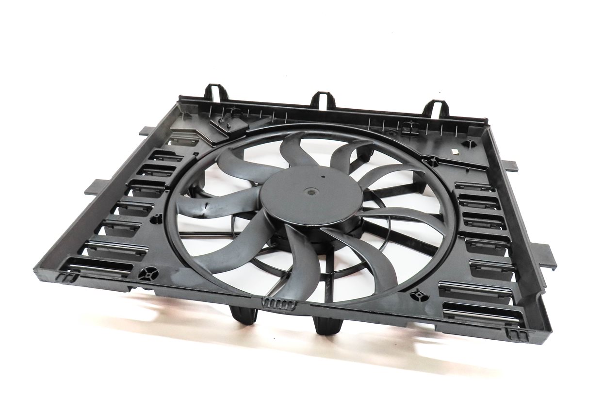 2011-2018 PORSCHE CAYENNE HYBRID (958) RADIATOR COOLING FAN w/ SHROUD