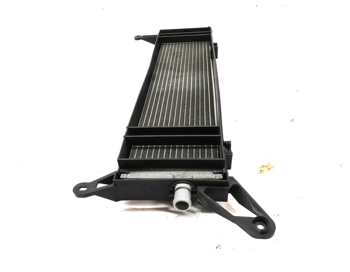 Thumbnail 7: 2011-2018 PORSCHE CAYENNE HYBRID (958) 3.0L ENGINE AUXILIARY RADIATOR COOLER