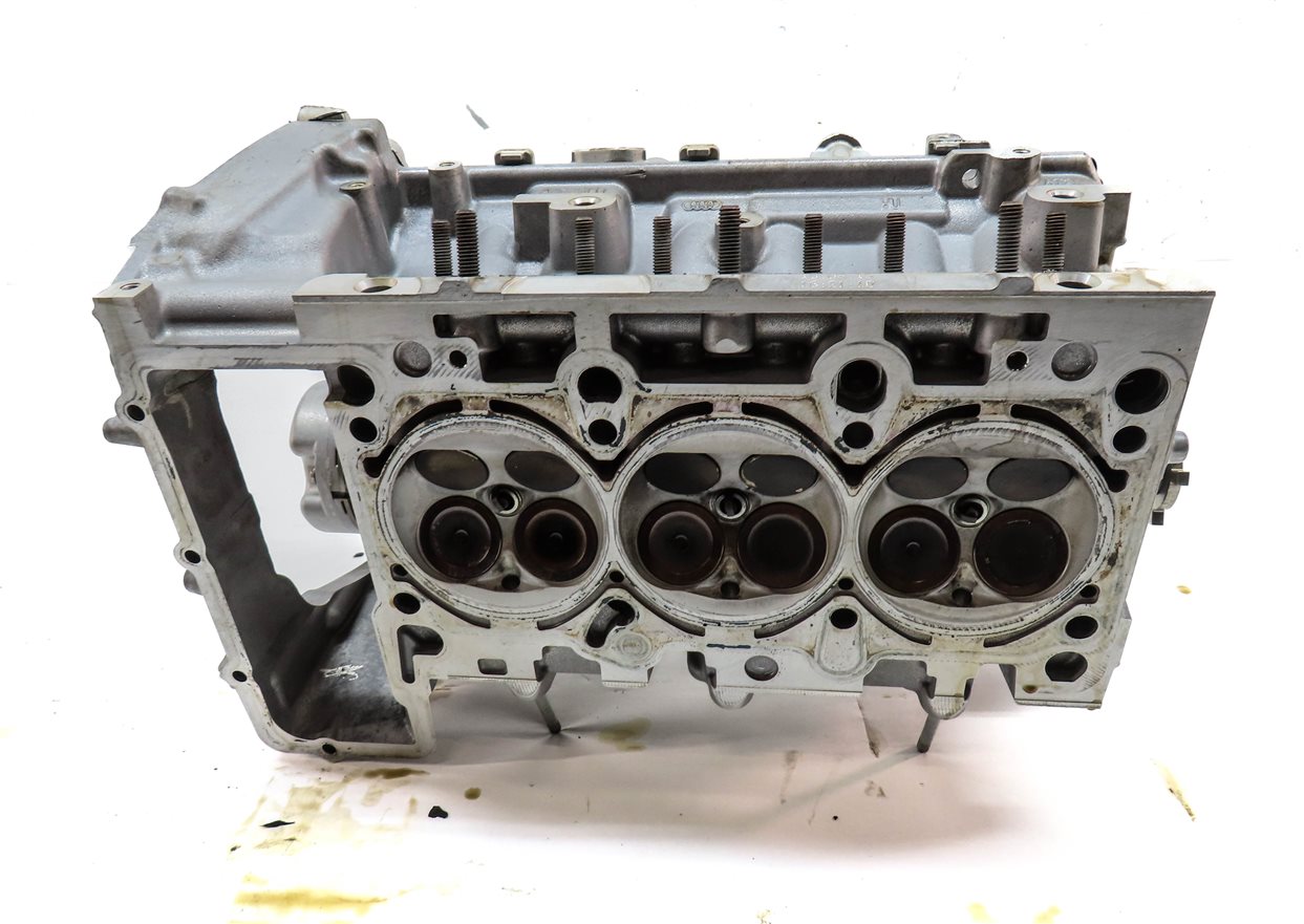 Thumbnail 7: 11-18 PORSCHE CAYENNE PANAMERA (958 970) 3.0L HYBRID ENGINE RIGHT CYLINDER HEAD