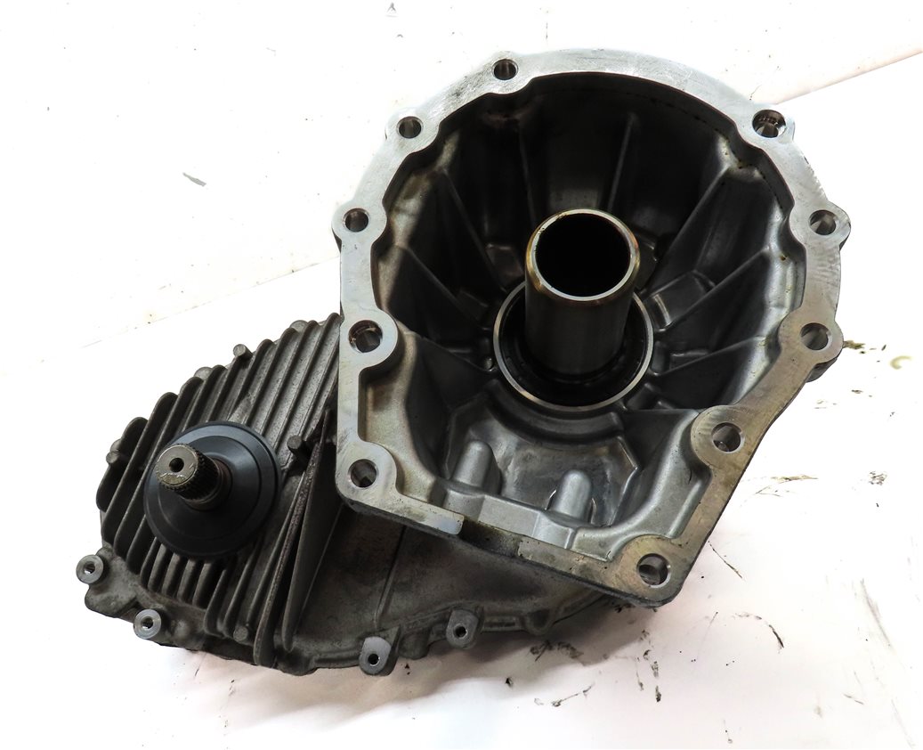Thumbnail 3: 2011-2018 PORSCHE CAYENNE (958) 3.0L ENGINE FRONT TRANSFER CASE ASSEMBLY