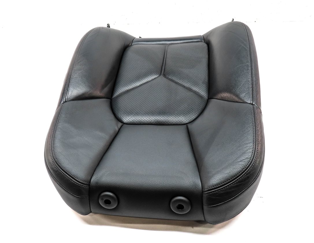 Thumbnail 4: 2011 PORSCHE CAYENNE HYBRID (958) FRONT LEFT UPPER HEATED SEAT CUSHION (Black)
