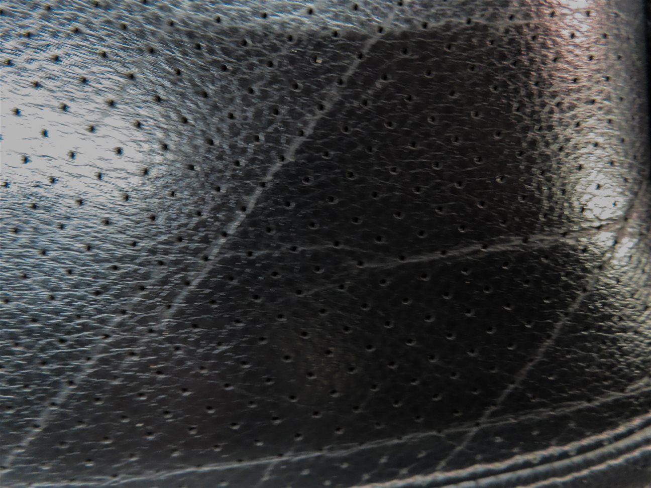 Thumbnail 9: 2011 PORSCHE CAYENNE HYBRID (958) FRONT LEFT LOWER HEATED SEAT CUSHION (Black)