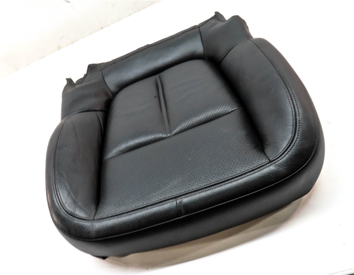 Thumbnail 3: 2011 PORSCHE CAYENNE HYBRID (958) FRONT RIGHT LOWER HEATED SEAT CUSHION (Black)