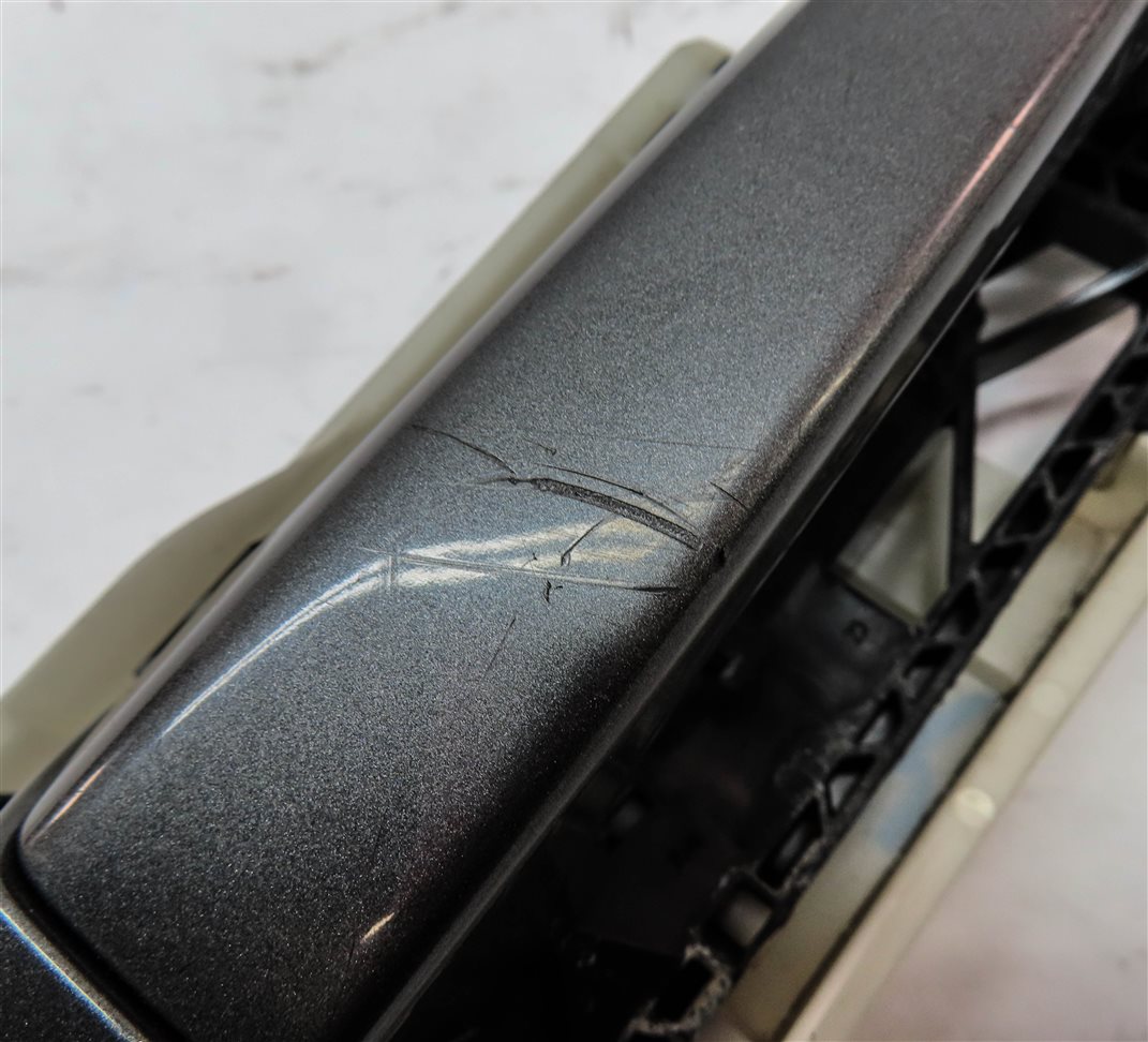 Thumbnail 6: 11-18 PORSCHE CAYENNE (958) FRONT RIGHT PASSENGER DOOR HANDLE (Gray)