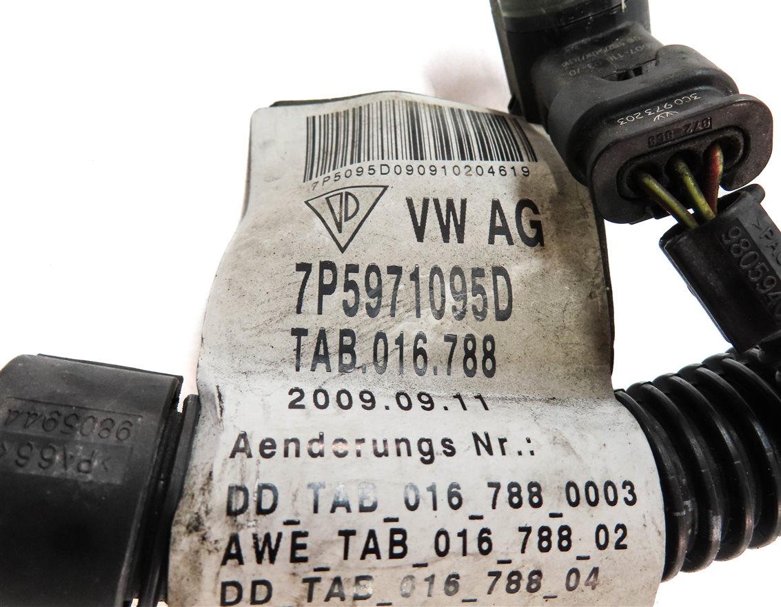 Thumbnail 4: 2011 PORSCHE CAYENNE (958) FRONT PARK ASSIST PDC SENSOR SET 4 (Gray) & HARNESS