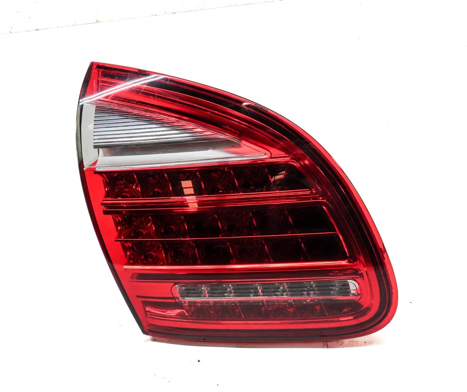 Thumbnail 2: 2011-2014 PORSCHE CAYENNE (958) LEFT DRIVER REAR INNER TAILLIGHT LIGHT LAMP