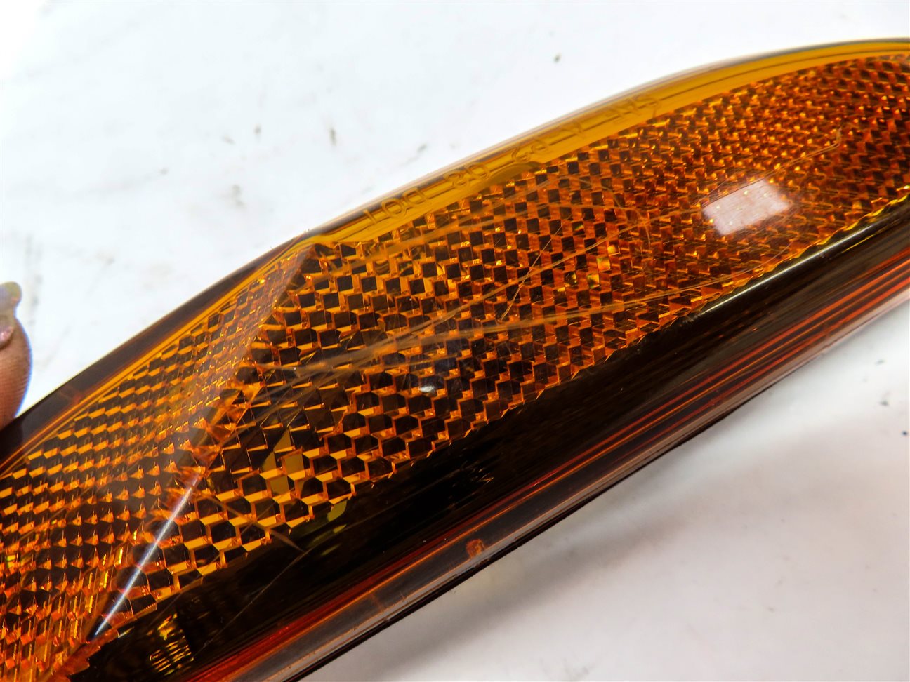 Thumbnail 6: 2011 PORSCHE CAYENNE HYBRID (958) FRONT RIGHT PASSENGER FENDER SIDE MARKER LIGHT