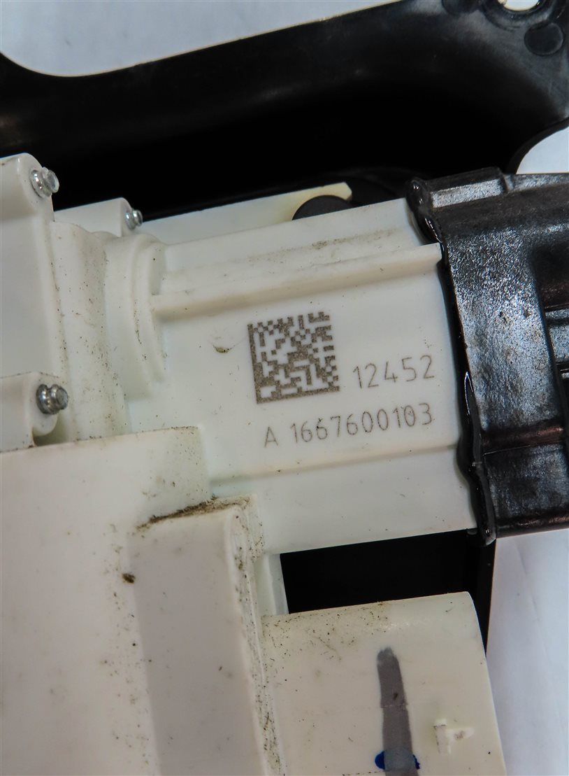 Thumbnail 9: 13-20 MERCEDES GL GLE GLS S - FRONT LEFT DRIVER DOOR LATCH w/ SOFT CLOSE MOTOR