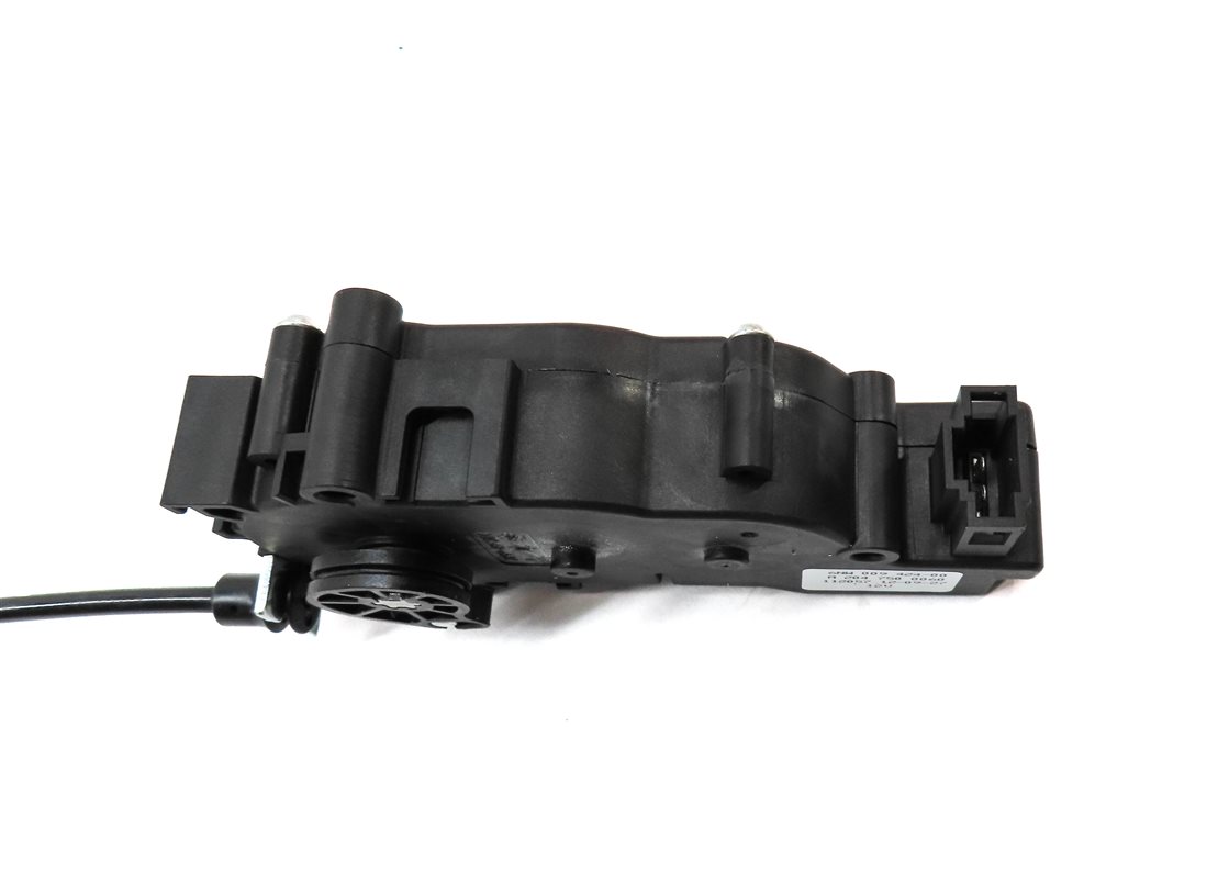 Thumbnail 6: 2013 MERCEDES GL350 (X166) REAR TAILGATE HATCH TRUNK LOCK LATCH & ACTUATOR MOTOR