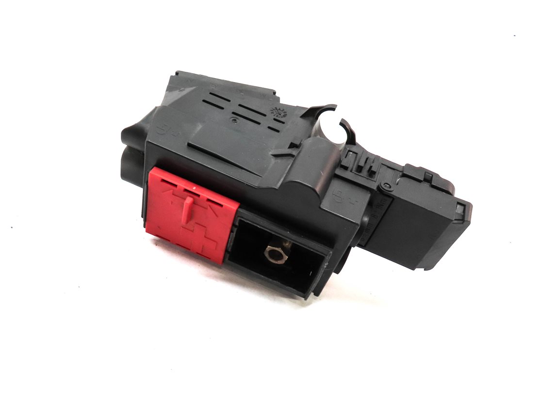 Thumbnail 3: 2013 MERCEDES GL350 (X166) RELAY POWER JUNCTION JUMP BOX TERMINAL POST
