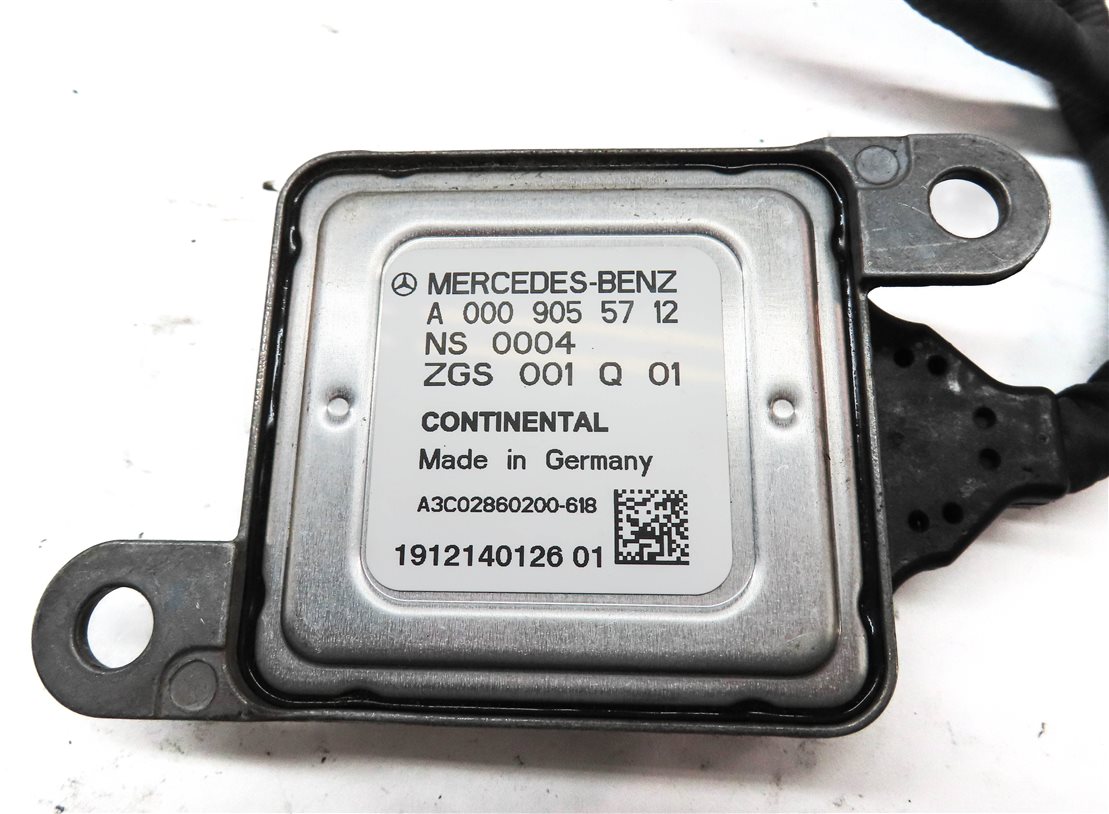 Thumbnail 5: 2013 MERCEDES GL350 (X166) 3.0L DIESEL (OM642) NITROUS OXIDE NOX OXYGEN SENSOR