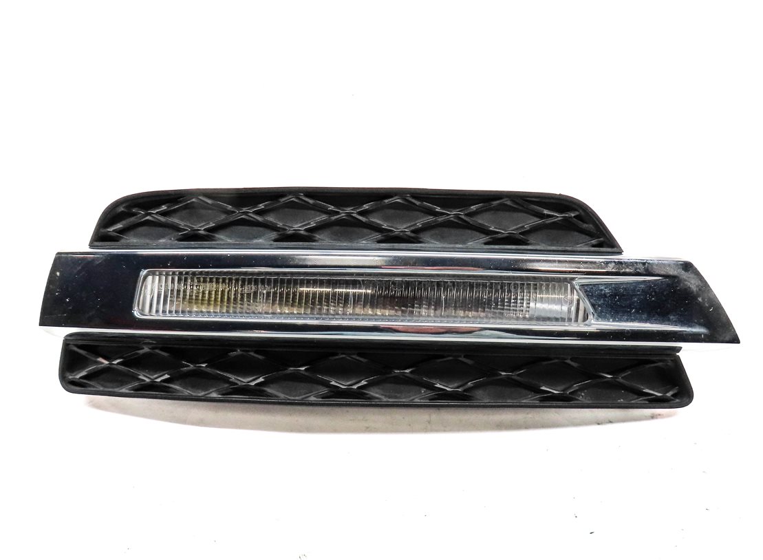 Thumbnail 5: 2013-2016 MERCEDES GL350 GL450 (X166) LEFT FRONT DRIVER DRL FOGLIGHT LAMP
