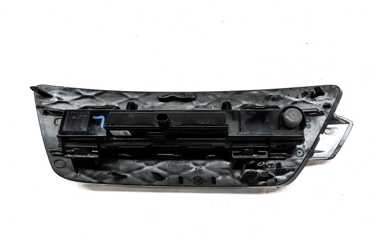 Thumbnail 6: 2013-2016 MERCEDES GL350 GL450 (X166) LEFT FRONT DRIVER DRL FOGLIGHT LAMP