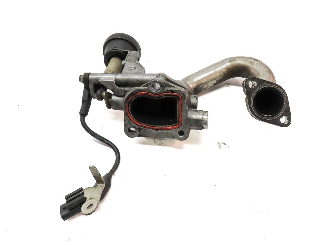 Thumbnail 5: 2013 MERCEDES GL350 (X166) 3.0L DIESEL (OM642) ENGINE EGR CHANGEOVER VALVE