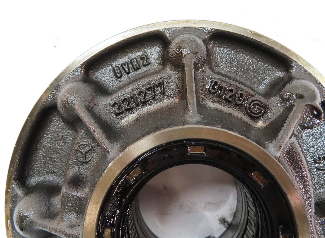 Thumbnail 7: 2012-2013 MERCEDES GL350 ML350 (W166 X166) DIESEL AUTO TRANSMISSION OIL PUMP