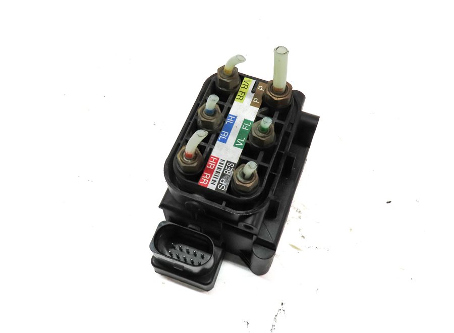 2013 MERCEDES GL350 (X166) AIR RIDE SUSPENSION AIR TRANSFER VALVE BLOCK