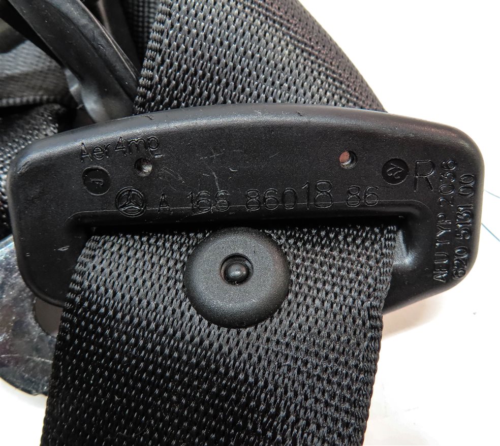 Thumbnail 5: 2013 MERCEDES GL350 X166 REAR RIGHT 3RD ROW SEAT BELT SEATBELT RETRACTOR (Black)
