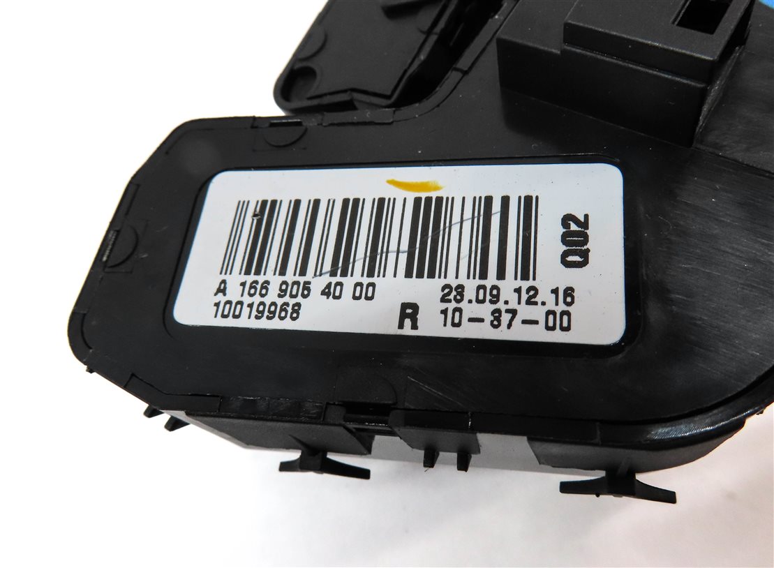 Thumbnail 6: 2013 MERCEDES GL350 (X166) FRONT RIGHT PASSENGER SEAT ADJUST SWITCH w/ MEMORY
