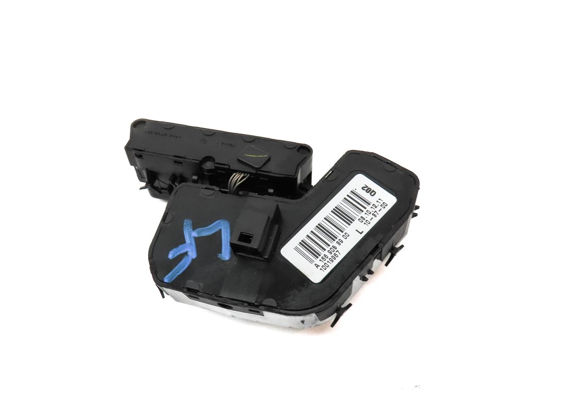 Thumbnail 5: 12-18 CLA G GL ML C117 W166 W242 W463 X166 FRONT LEFT DRIVER MEMORY SEAT SWITCH