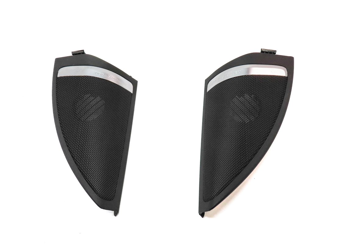 Thumbnail 4: 2013 MERCEDES GL350 (X166) FRONT DOOR HARMAN KARDON SPEAKER COVER SET 2 (BLACK)