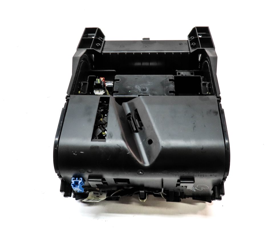 Thumbnail 6: 2013 MERCEDES GL350 X166 FRONT CONSOLE CUPHOLDER CUP HOLDER ASHTRAY (Eucalyptus)
