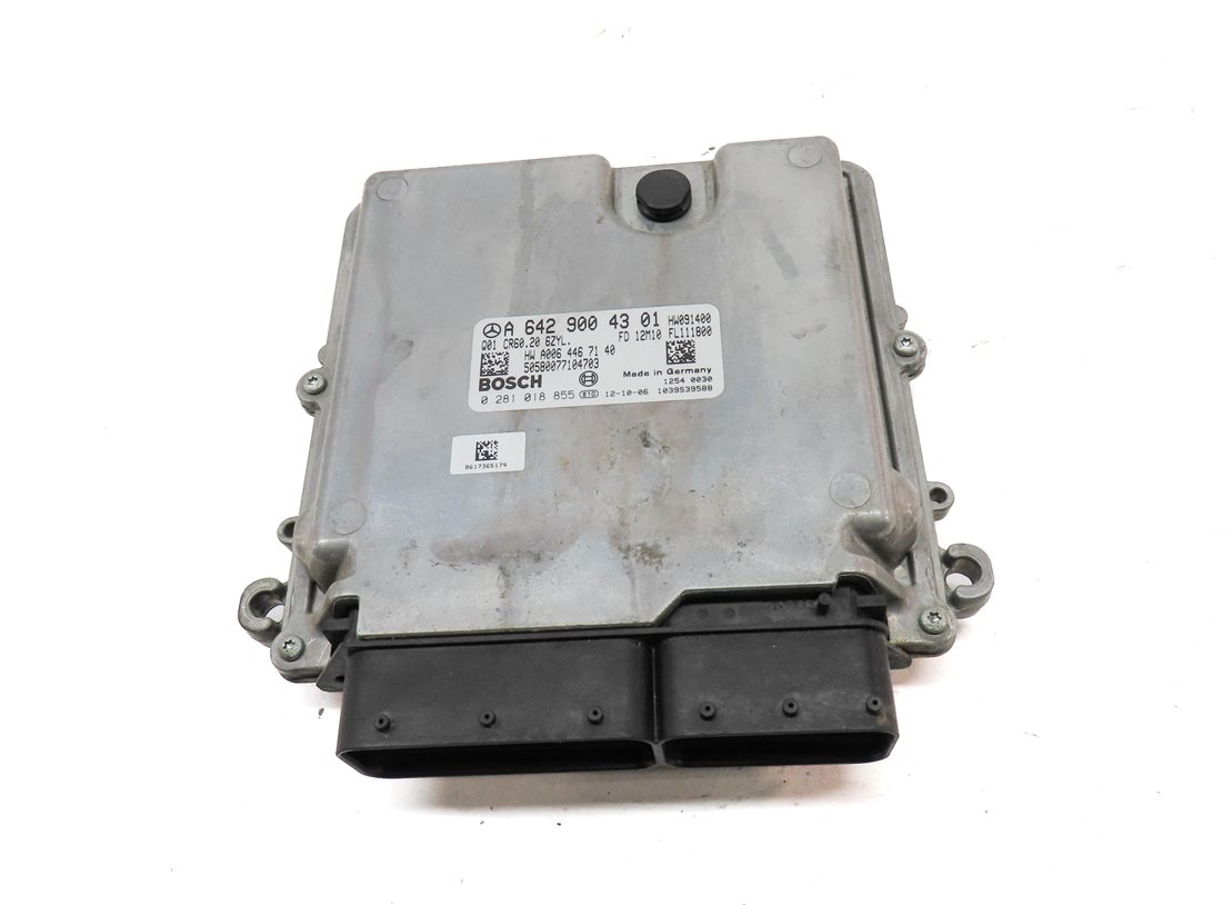 Thumbnail 2: 12-14 E GL ML S R (W212 W166 X166 W221 W251) 3.0L DIESEL ENGINE CONTROL MODULE
