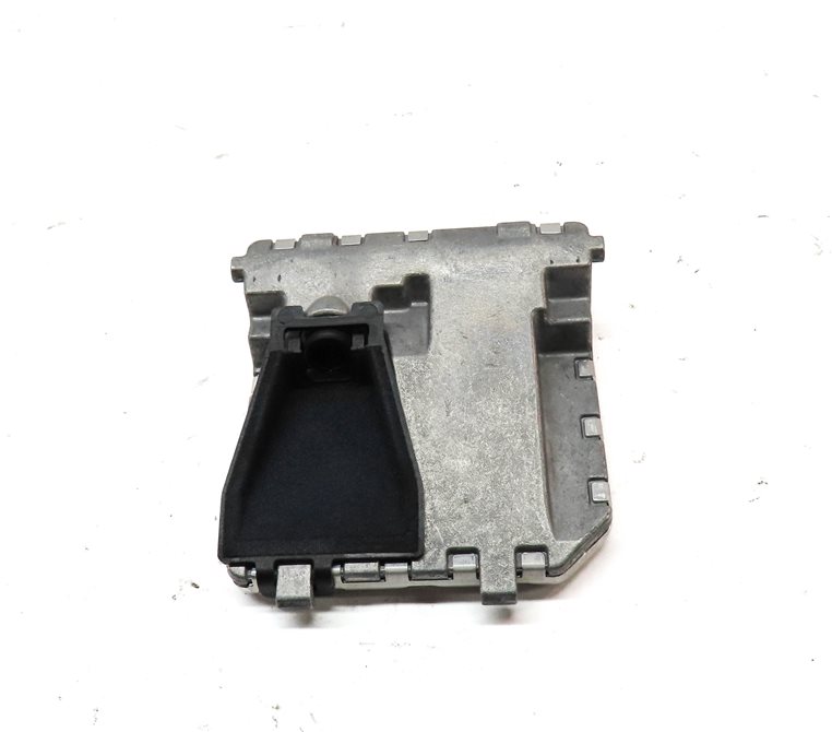 Thumbnail 2: 13-14 MERCEDES GL350 GL450 ML350 ML550 (W166 X166) FRONT LANE KEEP ASSIST CAMERA