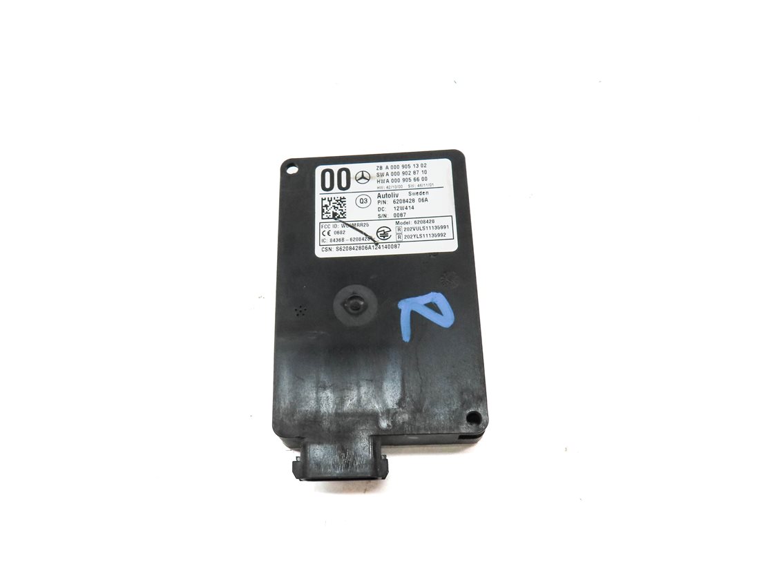 Thumbnail 2: 2013 MERCEDES GL350 (X166) FRONT COLLISSION AVOIDANCE RADAR DISTANCE SENSOR