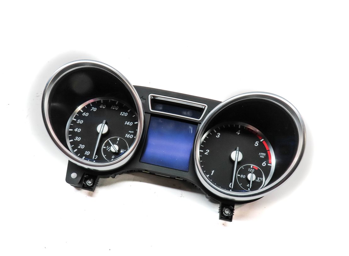 13 MERCEDES GL350 ML350 W166 X166 3.0L DIESEL SPEEDOMETER CLUSTER (MPH) (114k)