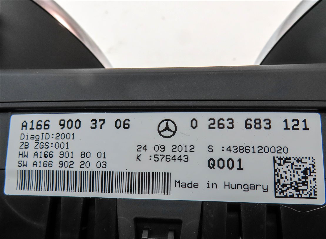 Thumbnail 7: 13 MERCEDES GL350 ML350 W166 X166 3.0L DIESEL SPEEDOMETER CLUSTER (MPH) (114k)
