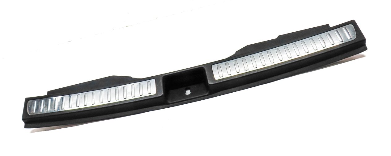 Thumbnail 3: 2013 MERCEDES GL350 (X166) REAR HATCH TRUNK SILL COVER TRIM PANEL SCUFF PLATE